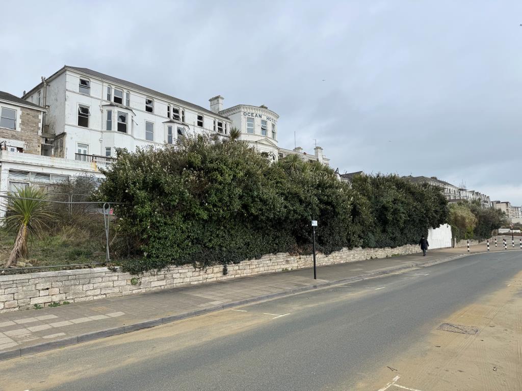 Lot: 22 - SEAFRONT LAND WITH POTENTIAL - A View of the Site from the seafront